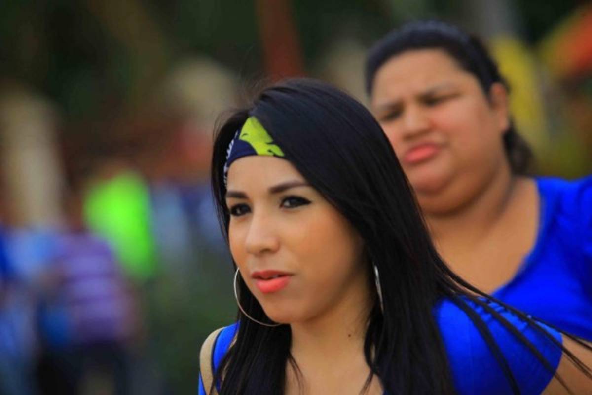 Estas son las chicas hermosas que invadieron la final del fútbol de Honduras