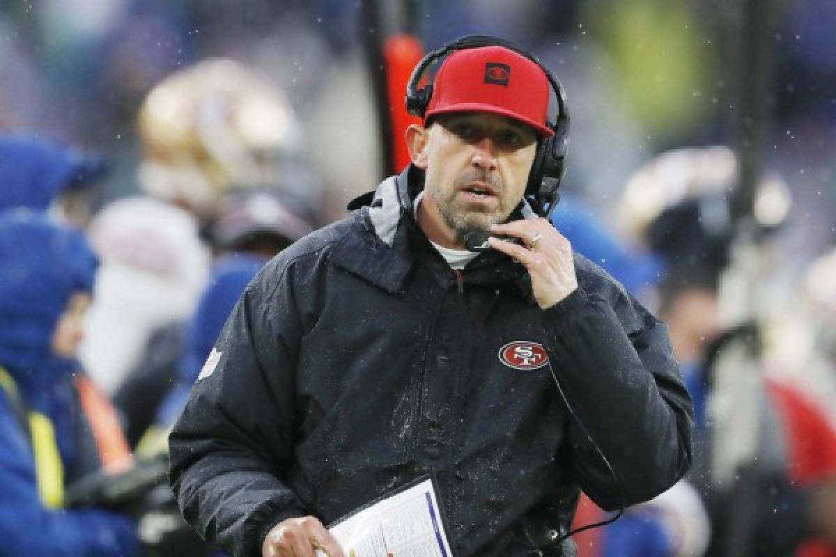 BALTIMORE, MARYLAND - DECEMBER 01: Head coach Kyle Shanahan of the San Francisco 49ers reacts during the first half against the Baltimore Ravens at M&T Bank Stadium on December 01, 2019 in Baltimore, Maryland. (Photo by Scott Taetsch/Getty Images)