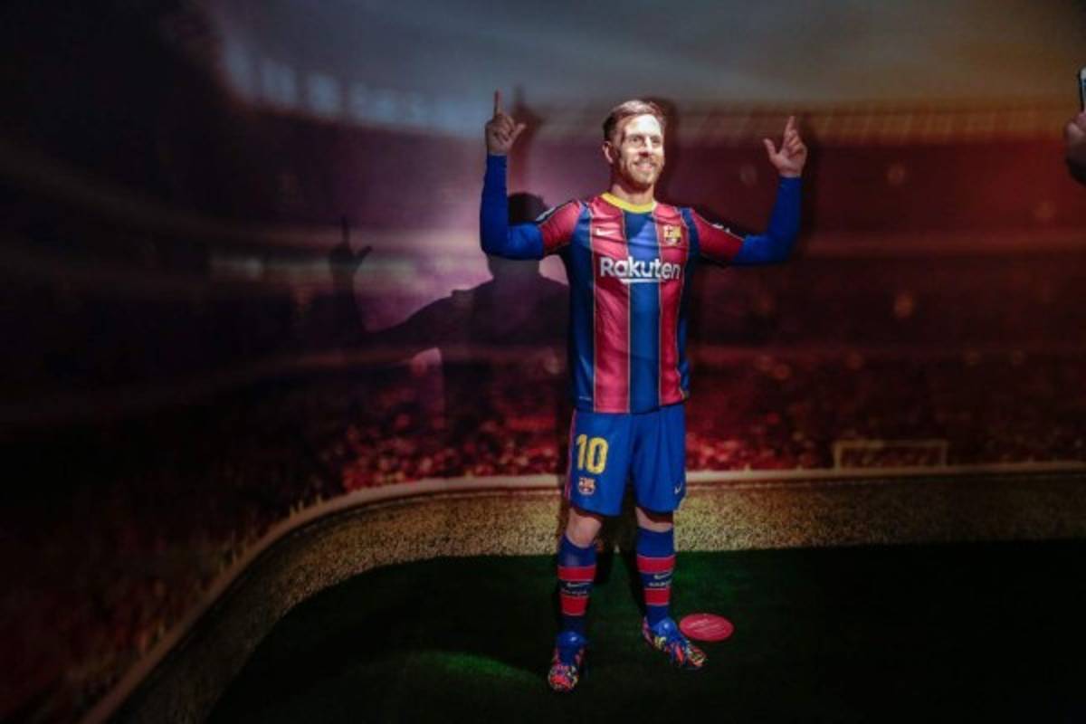 Se parece a todos menos a él: Burlas por la estatua de Messi en museo de cera del Barcelona