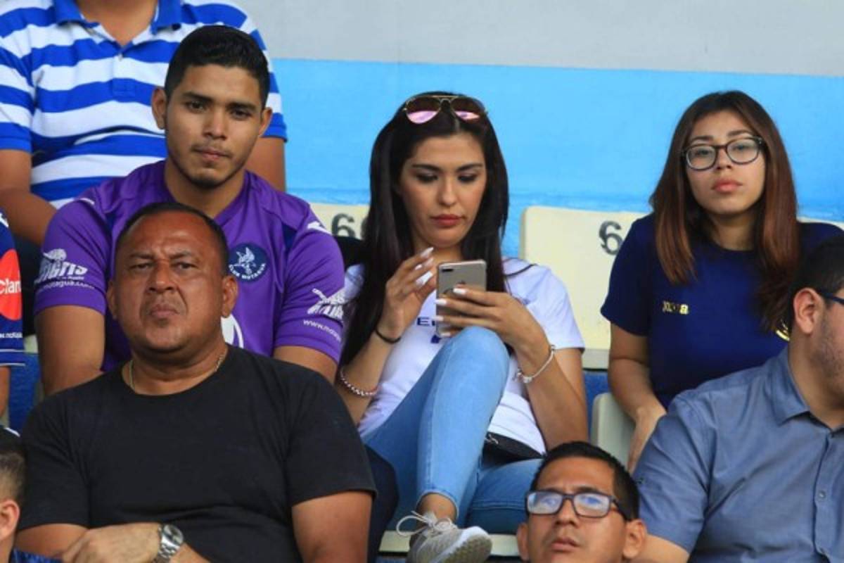 ¡Las bellezas que llegaron a ver el clásico Olimpia-Motagua!