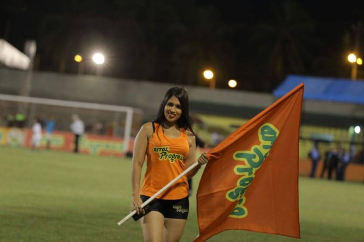 FOTOS: Las lindas chicas que eclipsaron en el juego Honduras-Real España