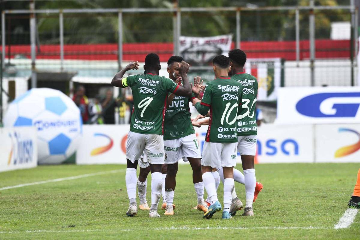 ¿Por qué los jugadores de Marathón y Lobos mancharon su rostro?; el gesto a presidente y brillan los fichajes