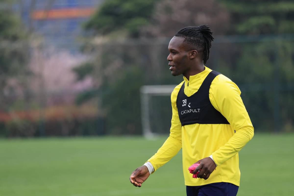 Legionarios libres: Nájar, Quioto y otros futbolistas hondureños que ficharán por un nuevo equipo en 2024