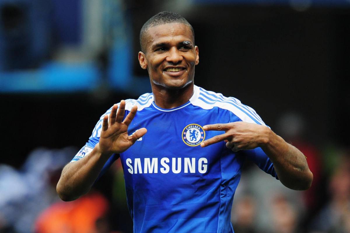 Una exfigura del Chelsea sorprendió con su nueva vida: se une al ejército y así le dieron la bienvenida