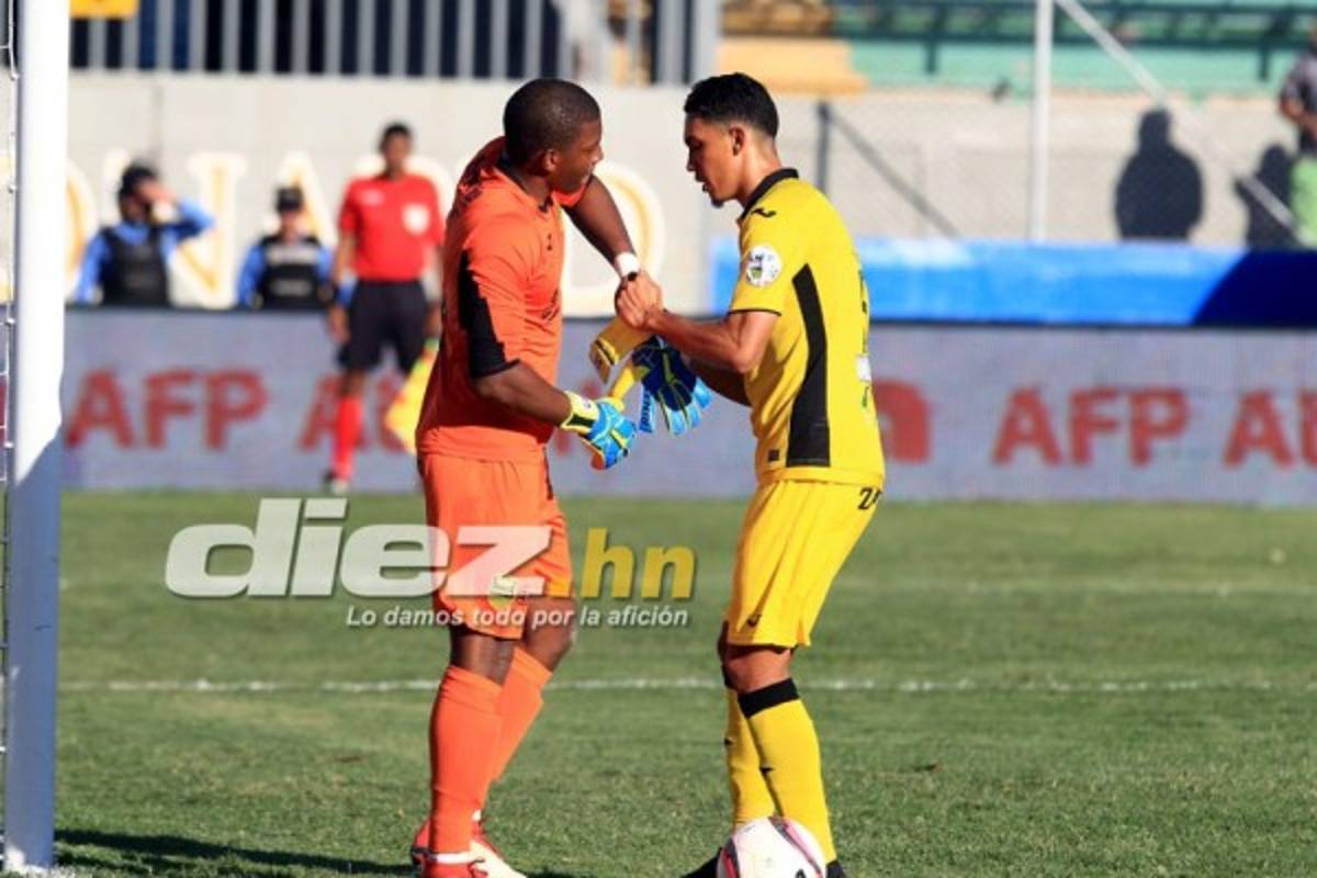 NO SE VIO POR TV: La selfie, la familia, la baleada y el abrazo de 'Chapeta' a Moreira