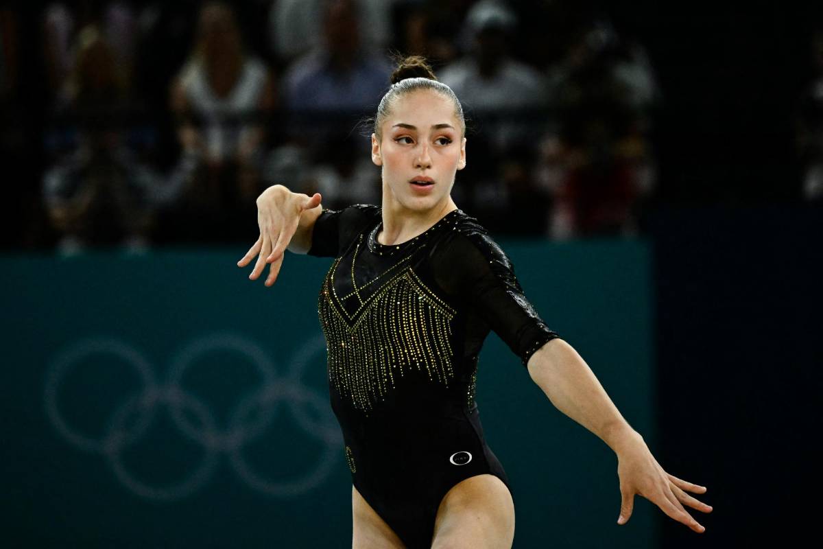 Hizo historia en París 2024: su país la rechazó y terminó ganando el oro con otra nación en Juegos Olímpicos