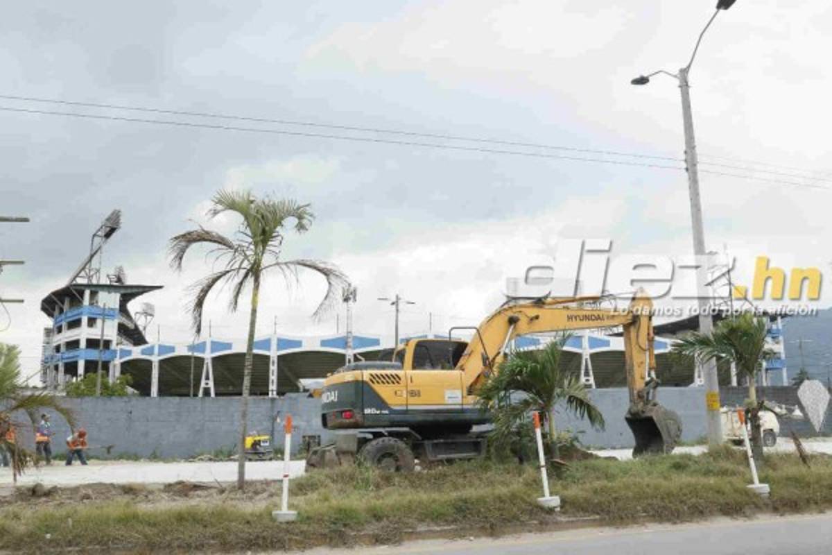 FOTOS: Así están las afueras del Olímpico previo al Real España-Olimpia