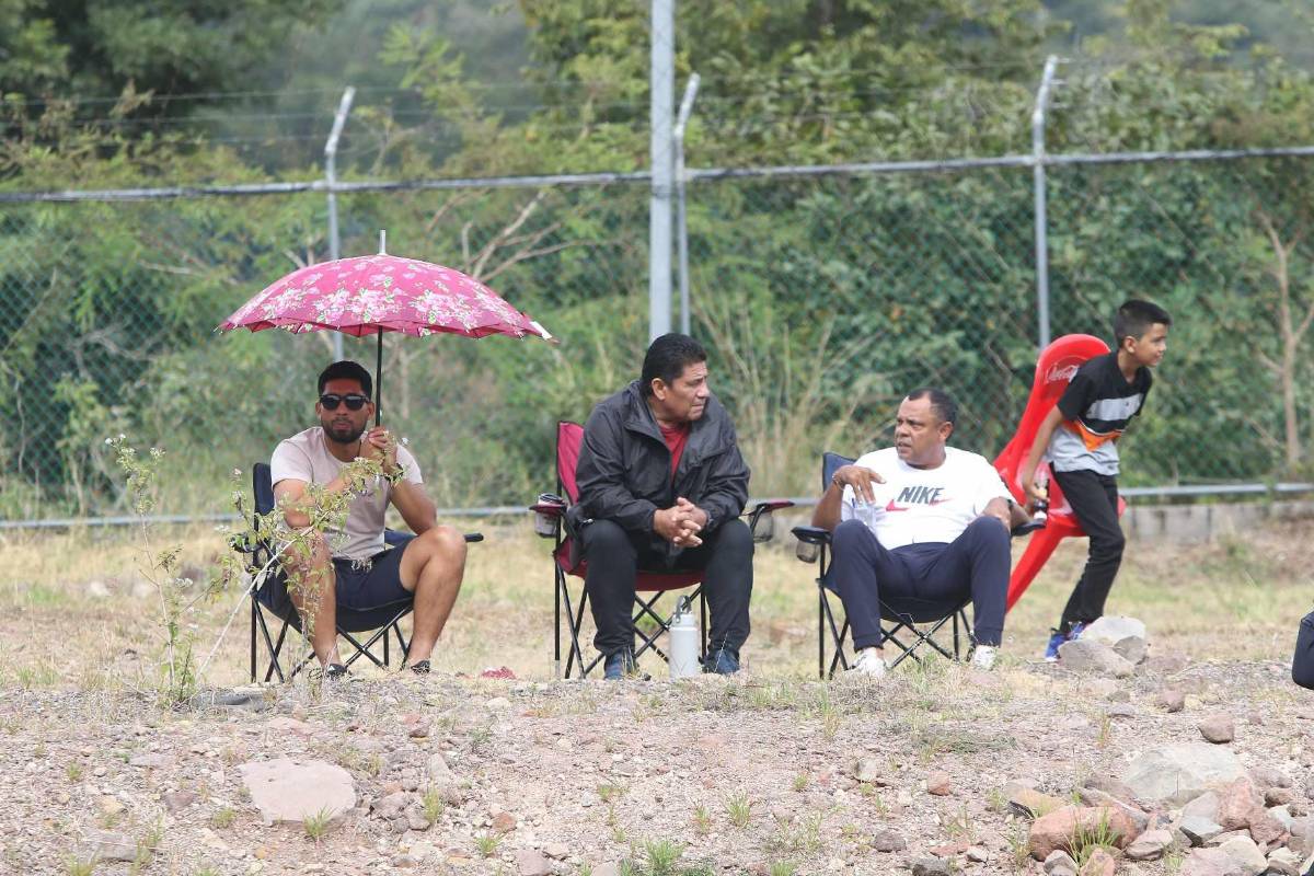 Dedicación a Demetri Gordon, sorpresas y festejos en la gran final de reservas Olimpia vs Motagua en Honduras