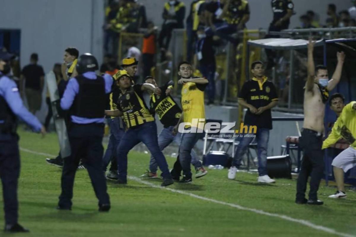 Antecedentes de clásicos suspendidos entre Real España y Marathón después del caos que se suscitó en el estadio Morazán