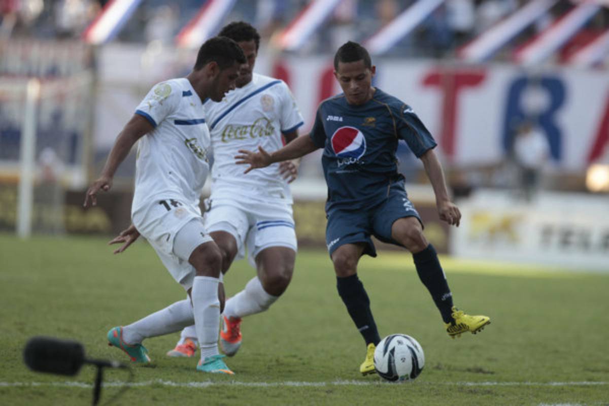 Olimpia se quedó con el clásico capitalino