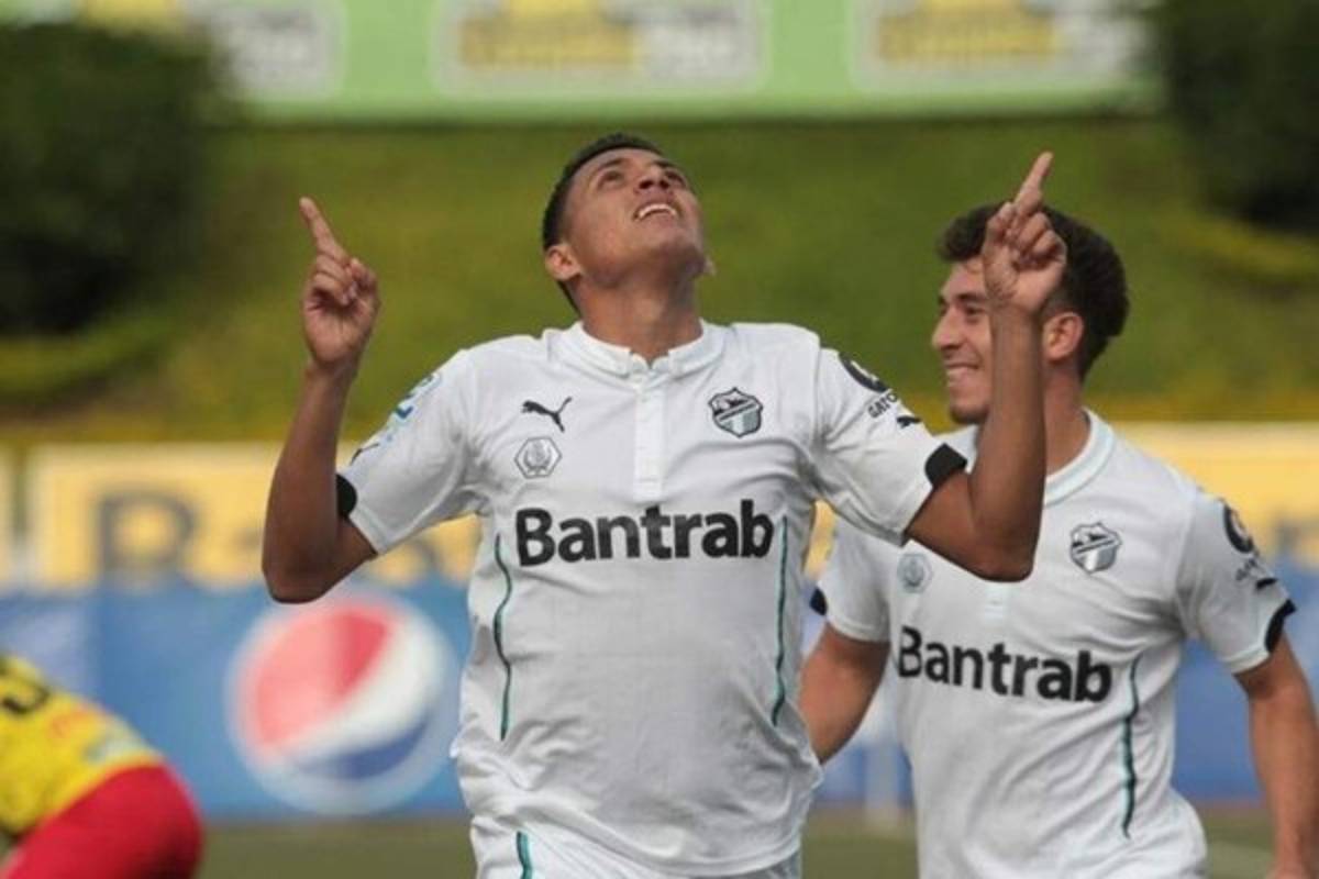 El once ideal de las ligas centroamericanas