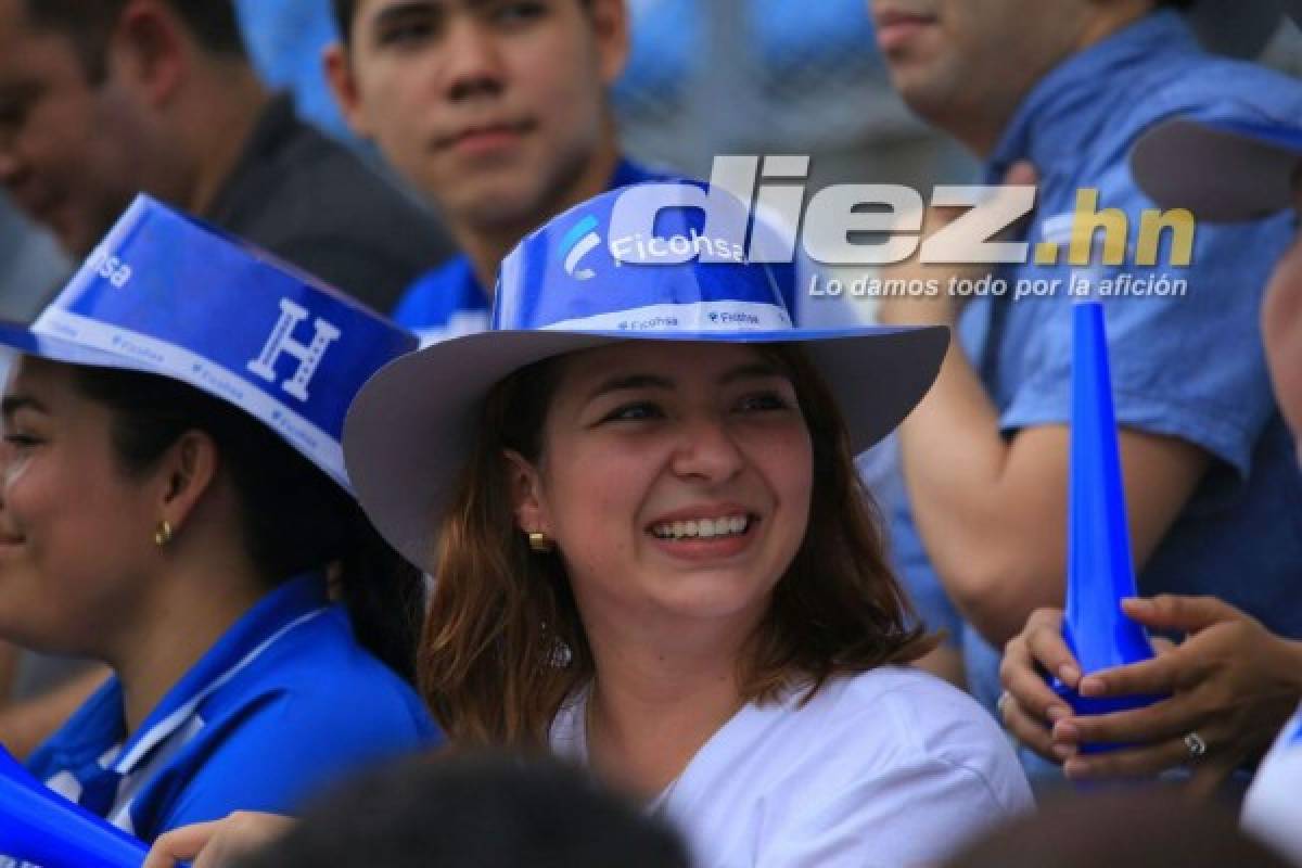 Las otras bellezas hondureñas que robaron corazones en el estadio Olímpico