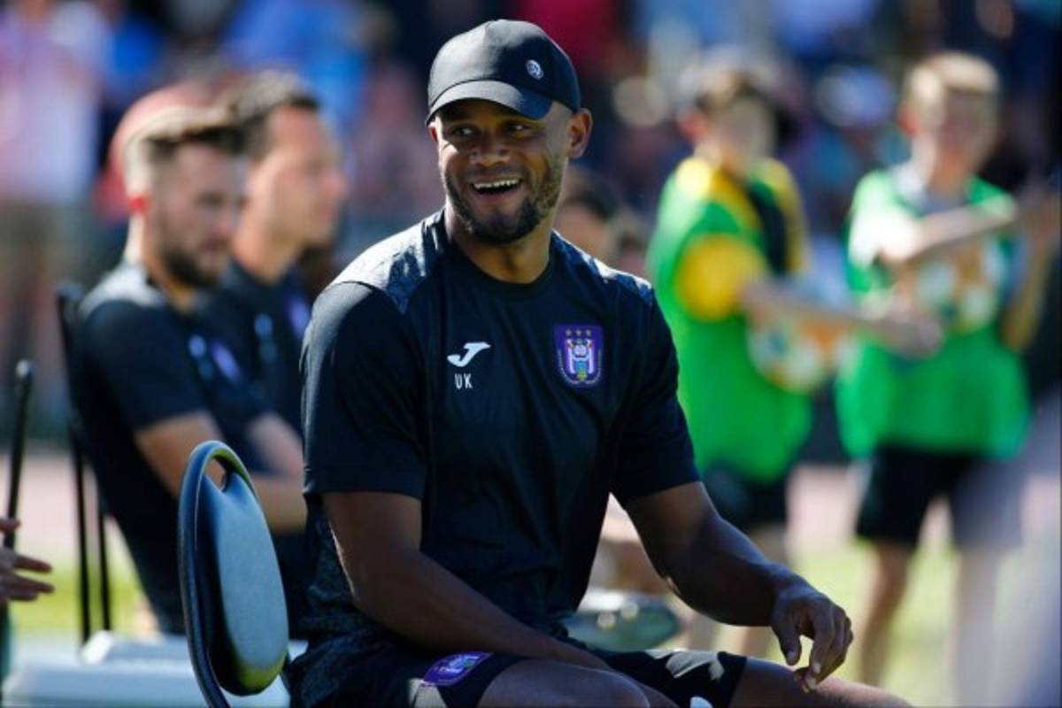 Los compañeros de lujo que podría tener Alberth Elis en el Anderlecht, club que preguntó por él