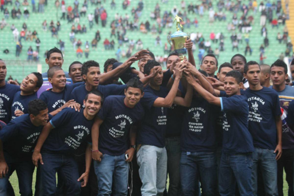 Ambiente en el partido Motagua-Marathón