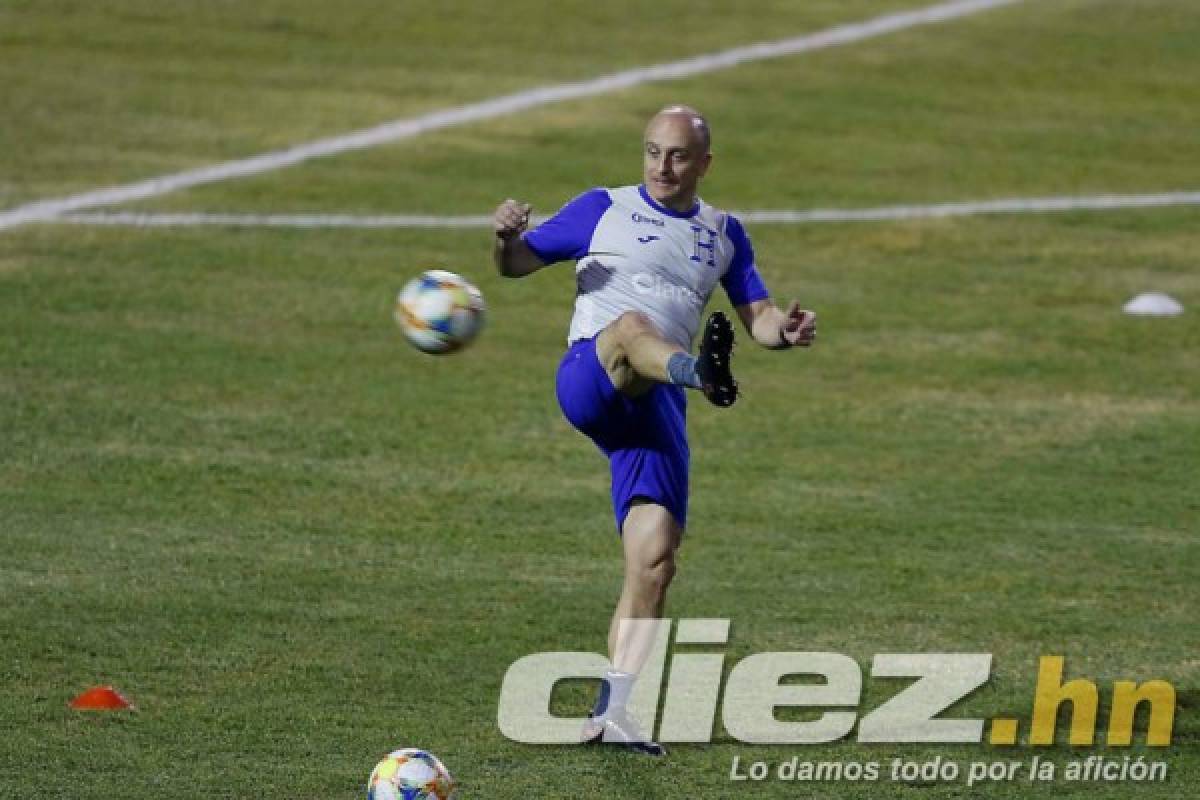 Risas y con un grupo pequeño: Así fue el primer entrenamiento de Honduras en San Pedro Sula