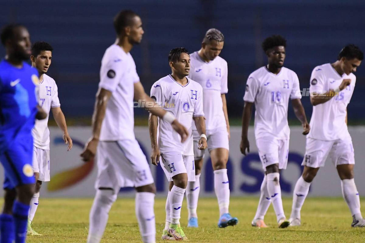 La tristeza y decepción en el Olímpico: Las duras imágenes de la Selección de Honduras tras la derrota con Curazao