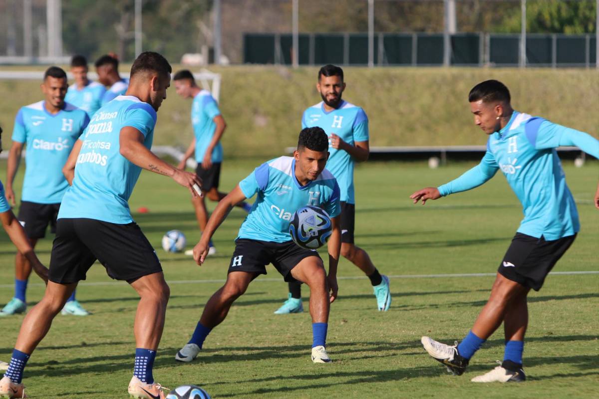 Honduras entrenó pensando en Costa Rica: Con un jugador incorporado de último momento y un “gringo” sorpresa