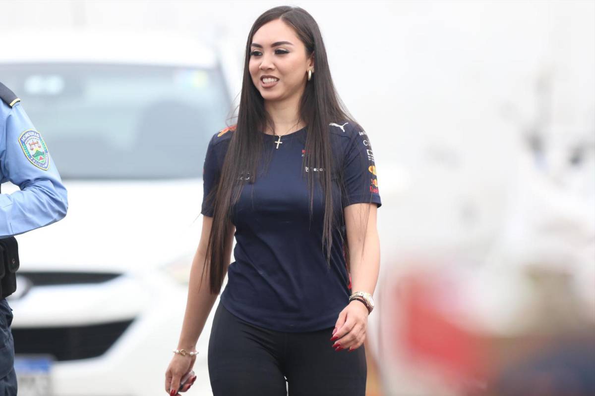 El cántico de Diego Vázquez con el Motagua, tremendo show de la Ultra y la hermosa olimpista que enamoró en el Nacional