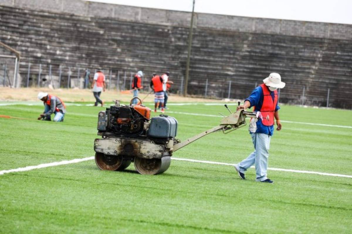 ¿Qué club te gustaría que la estrenara? Así quedó la cancha del estadio Roberto Suazo Córdova