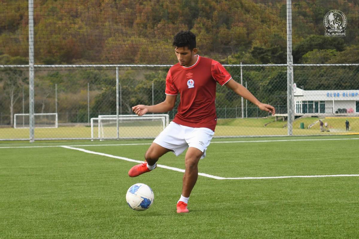 Con Bryan Moya: Así será el nuevo 11 del Olimpia de la mano de Pablo Lavallén para buscar el pentacampeonato