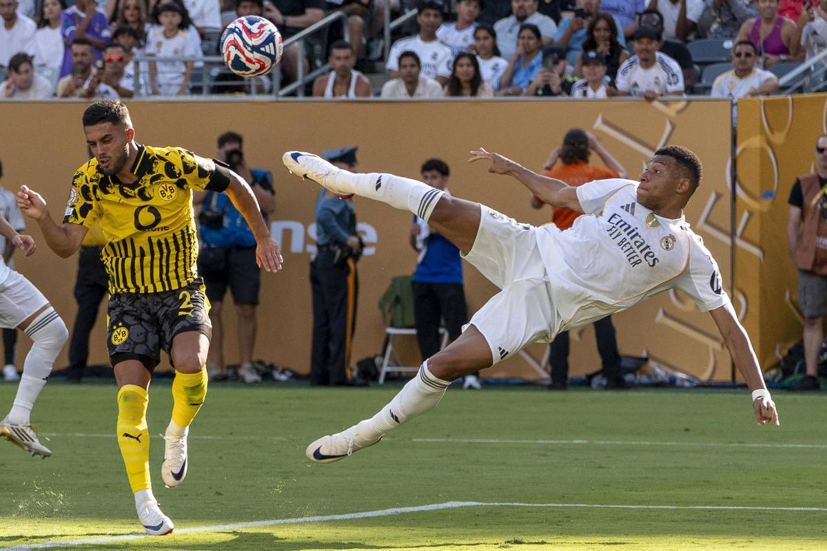 Gonzalo García recibe la primera 'traición' de Xabi Alonso por culpa de Mbappé: el duro golpe al mejor jugador del Real Madrid