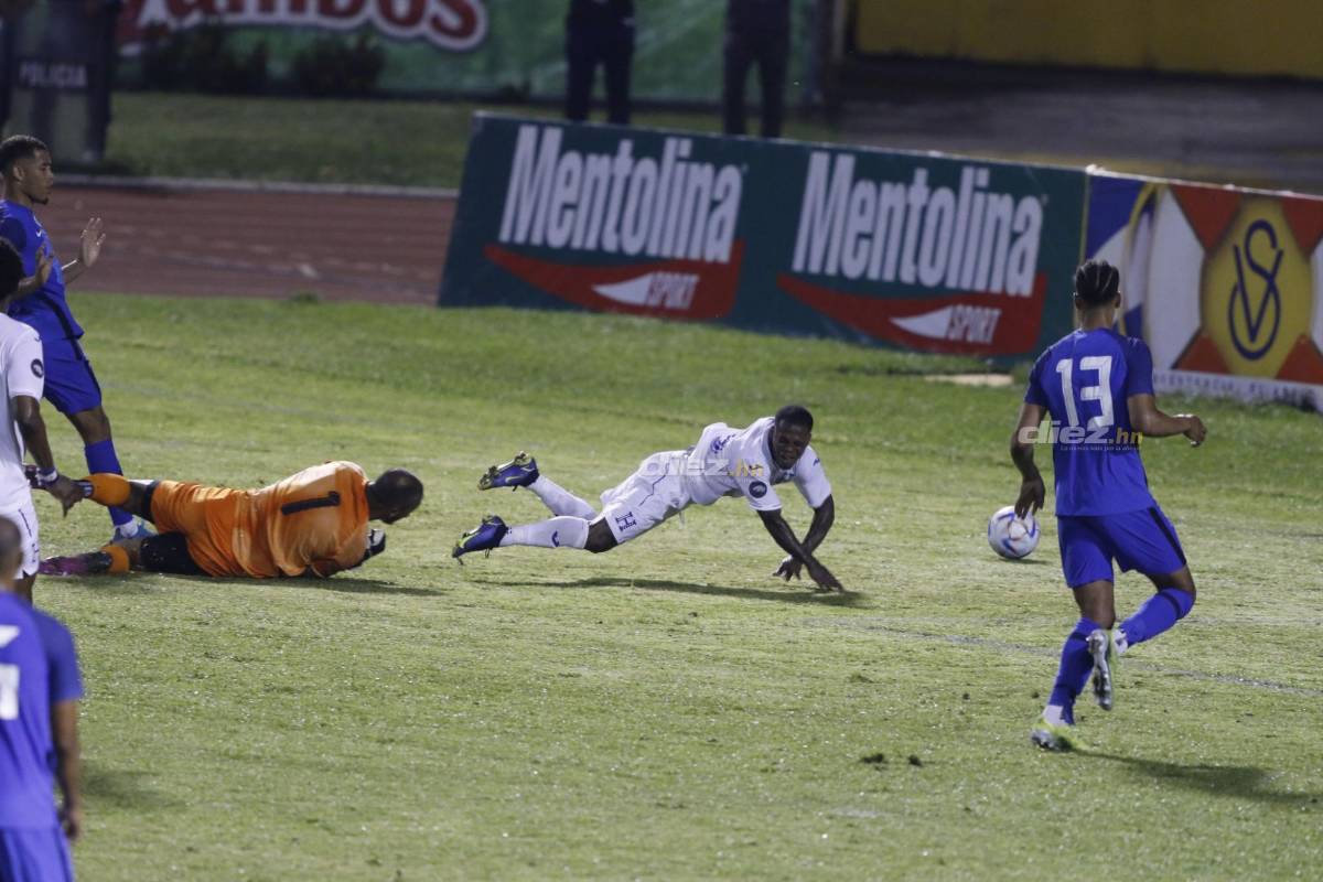 La tristeza y decepción en el Olímpico: Las duras imágenes de la Selección de Honduras tras la derrota con Curazao