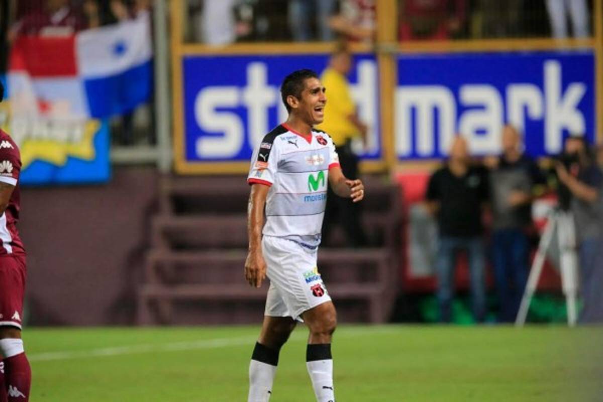 Futbolistas hondureños a los que se les negó el título de campeón en Costa Rica