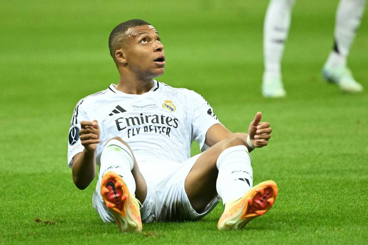 Mbappé es rey de Europa con el Real Madrid: Vinicius imitó su celebración y el emotivo abrazo con Ancelotti y Bellingham