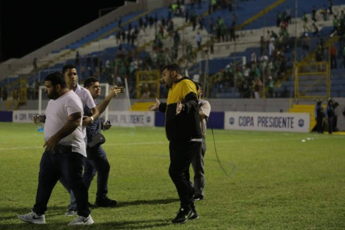 NO SE VIO: Piedras, empujones y trifulca de jugadores en el clásico copero