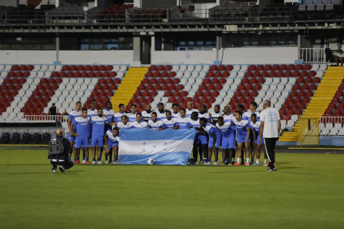 Nuevo rostro en la Selección,gesto de Palma y el pelón de Honduras, que olvida a Islas Caimán para centrarse en Antigua