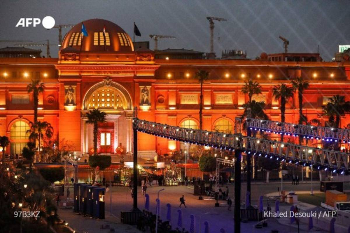 Tremendas fotos: Egipto pasea a sus momias en un espectáculo que cautivó al mundo en plena pandemia