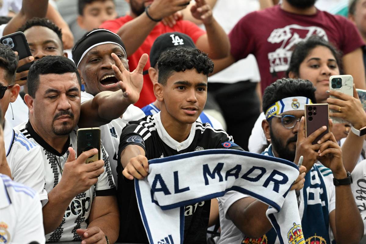 NO SE VIO POR TV: El ex Olimpia y Motagua con Pedrerol, el barcelonista viendo el Real Madrid-Juventus y el llenazo en el Rose Bowl