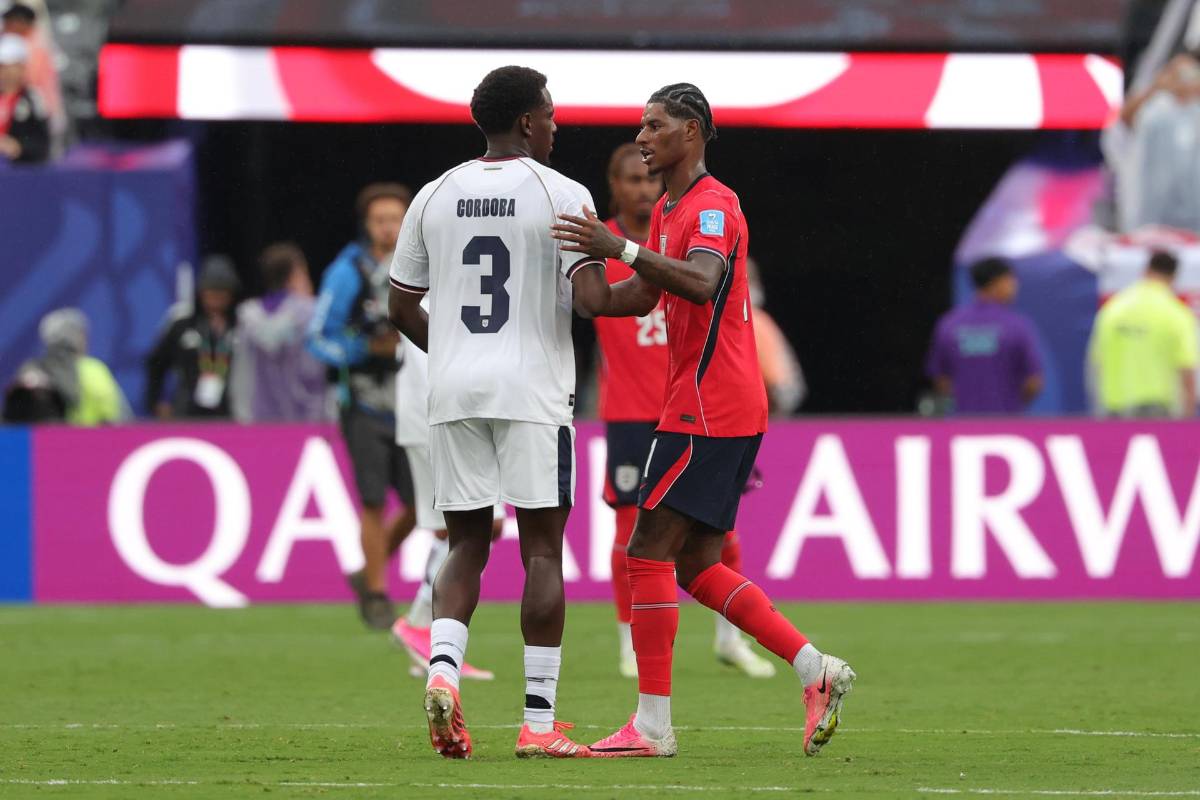 El desconsuelo de Panamá, así fue captado Beckham y una linda hondureña