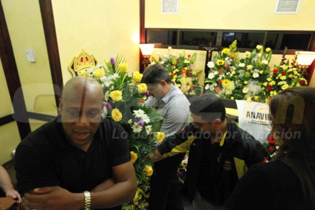 Así es el velatorio de Mario Verdial en San Pedro Sula
