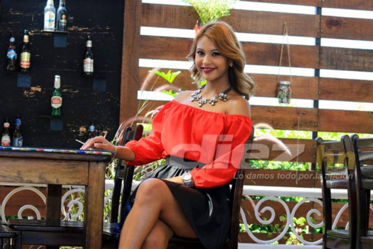 ¡Qué calor! Así es Michell Lagos, la sensual presentadora del clima