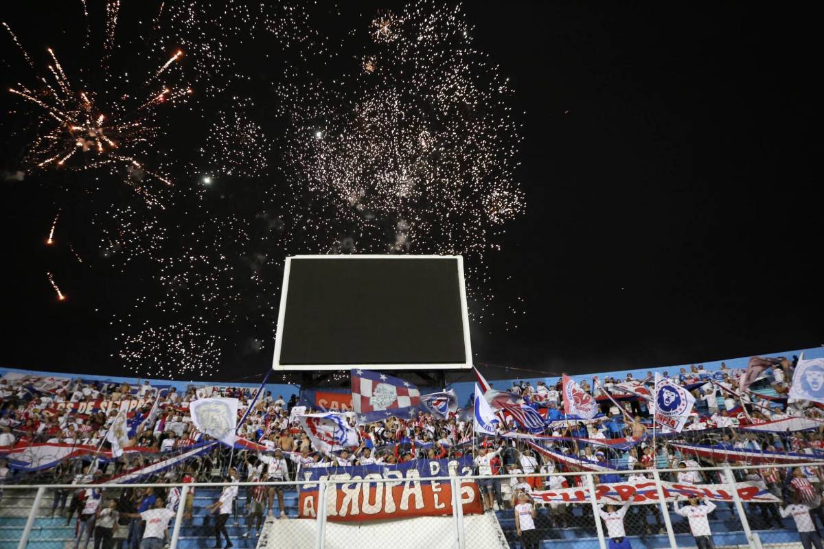 ¿Qué pasó con el niño y la policía?, la mujer que saludó Danny Turcios y la celebración del Olimpia en fotos