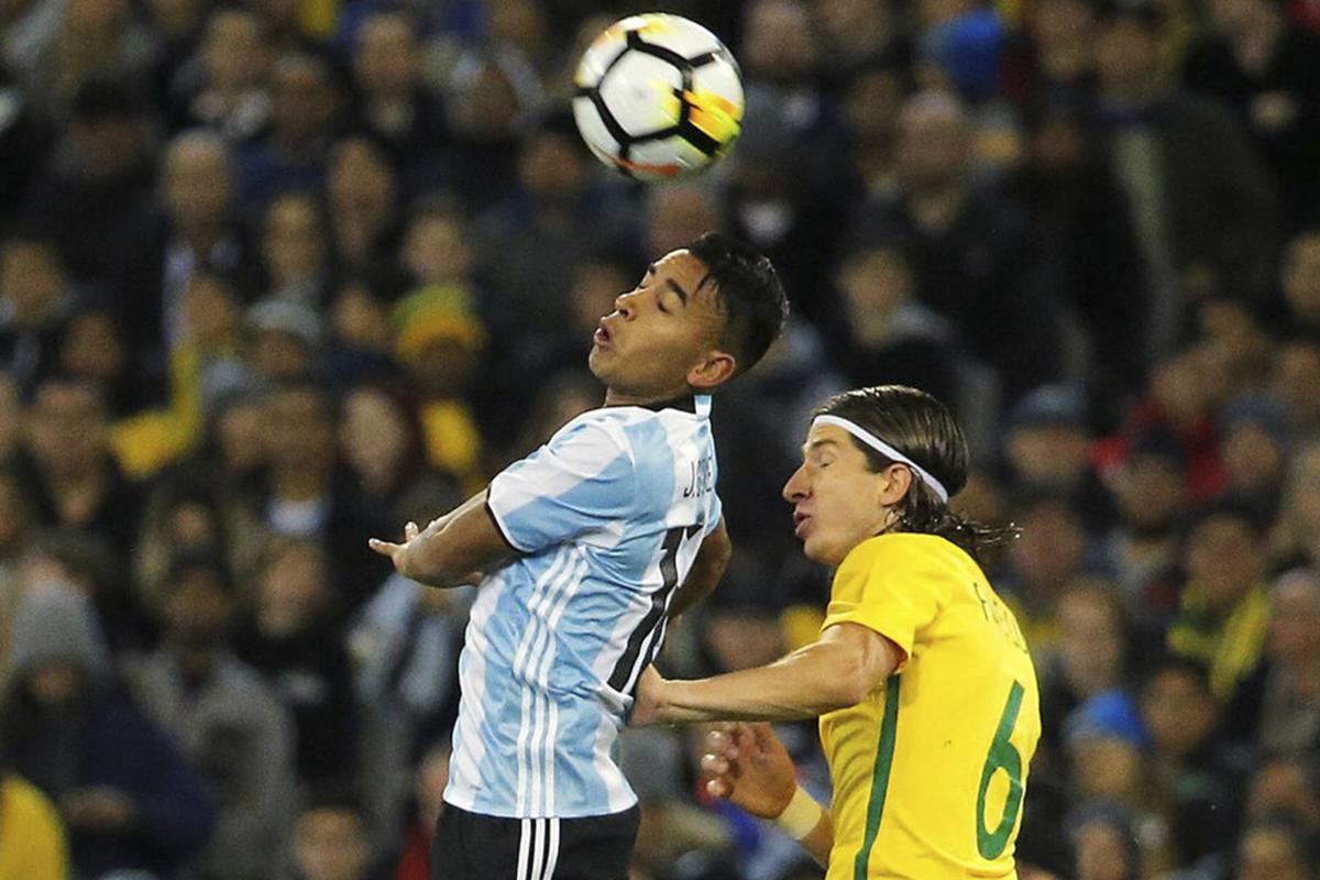 Jugó con Messi, trabajaba como Uber y tuvo que retirarse con 32 años: Hoy llega el día más duro de mi vida