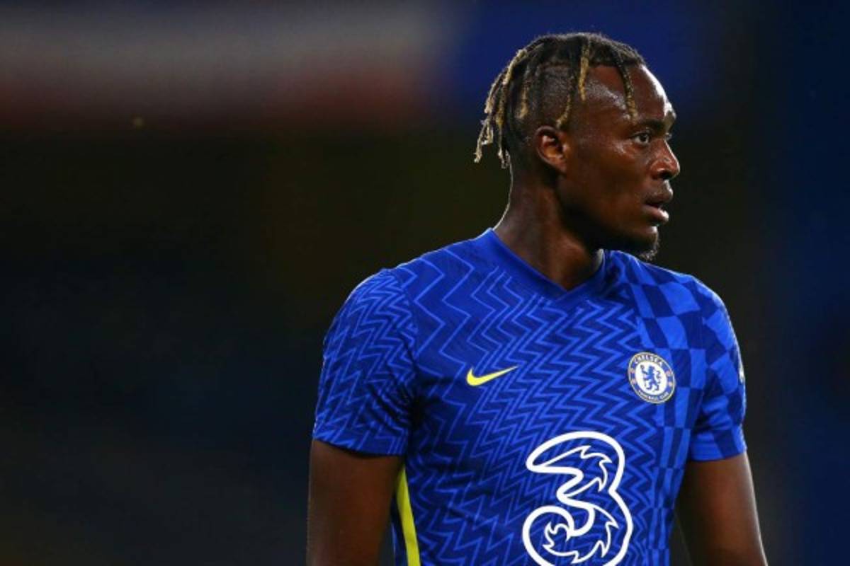 Mercado: Ancelotti le muestra la puerta de salida, bombazo brutal de Mbappé e inminente salida del Barcelona