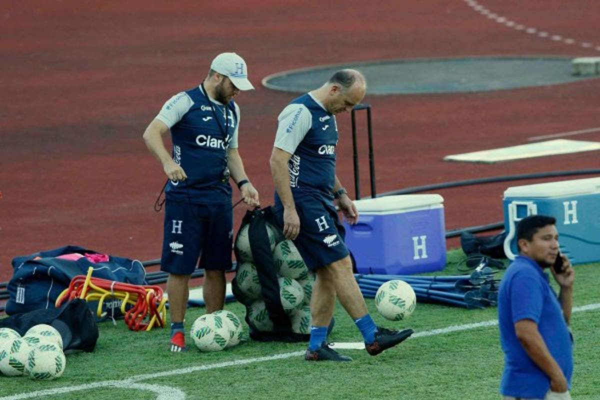 Tecnología y mucho trabajo: Así inicia la era de Fabián Coito con la Selección de Honduras