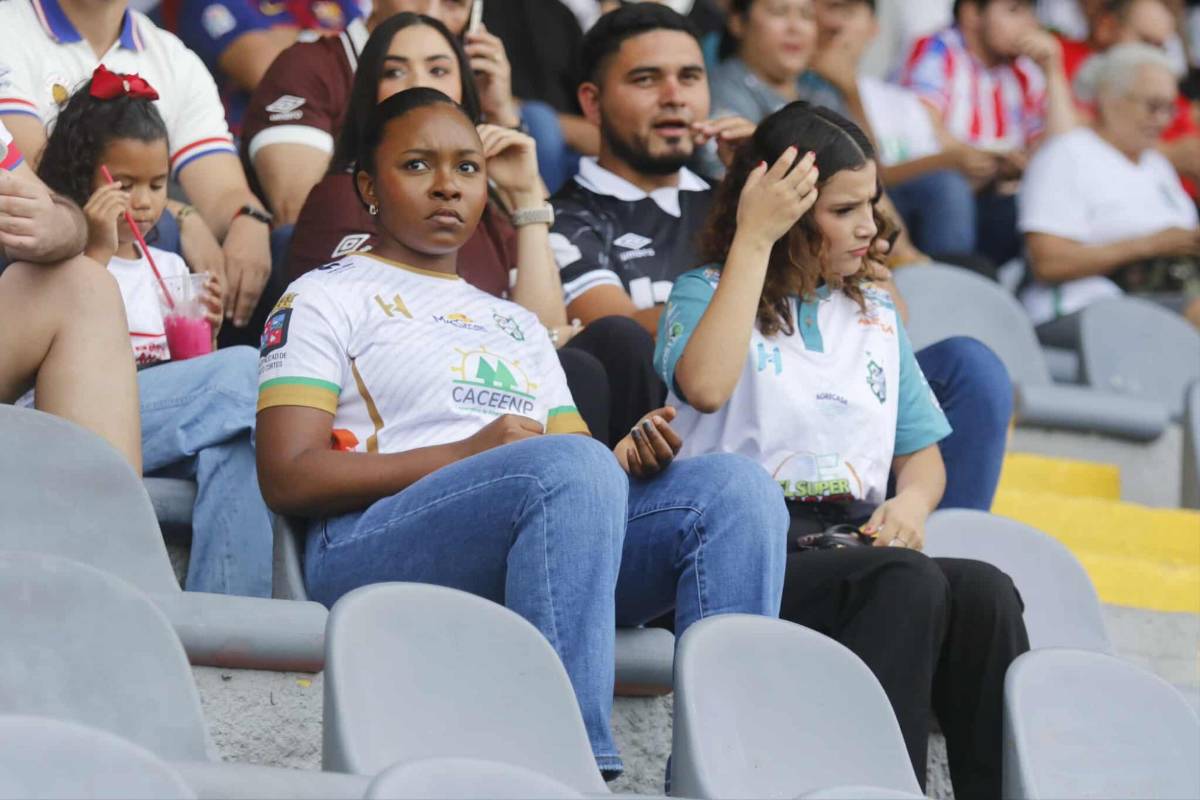 ¡Identificada el bombón en el Morazán! Y el pedido especial para Michaell Chirinos en el Platense vs Olimpia