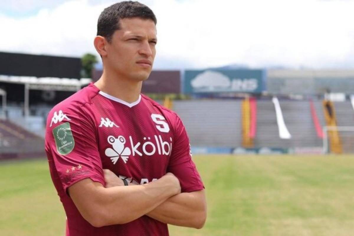 ¡Con todo y a matar! Los 11 que utilizarían hoy Marathón y Saprissa para la batalla en el Nacional