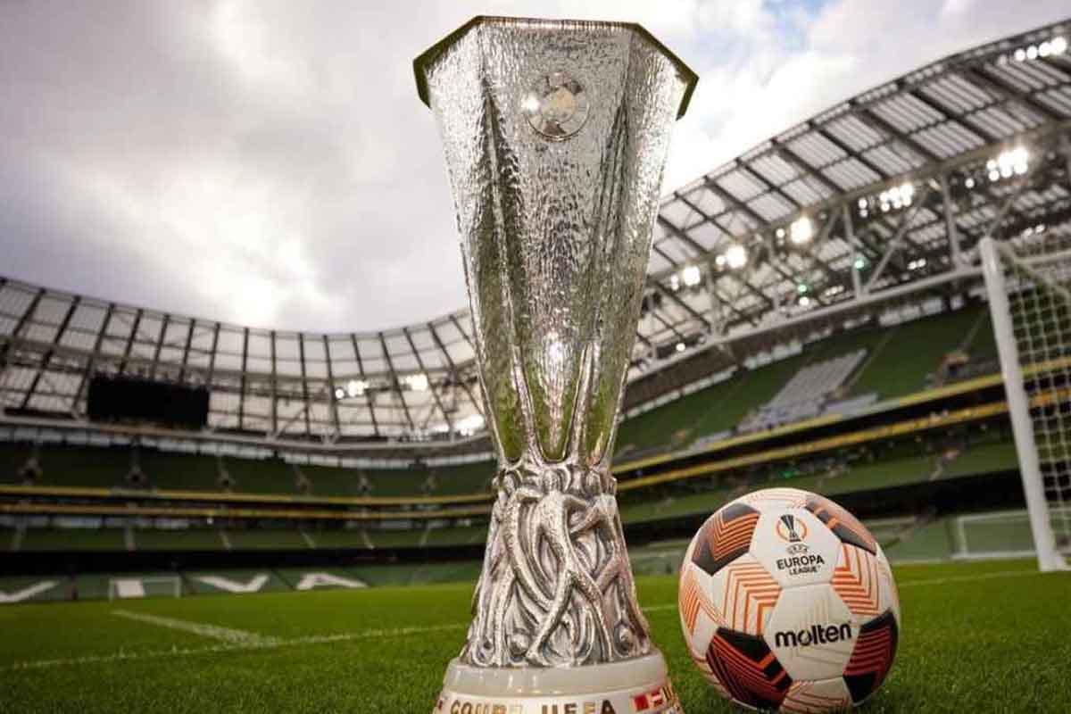 Kervin Arriaga rompe dos marcas sin jugar un solo minuto en Levante: lo que costó su fichaje y hace historia en Centroamérica