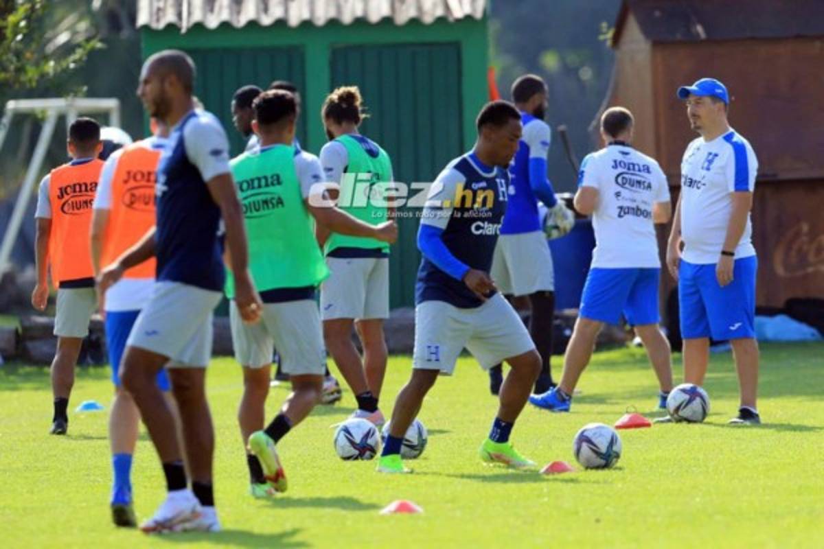 ¡Busitos y escondieron el 11! Las fotos del último entreno de Honduras antes de enfrentar a México
