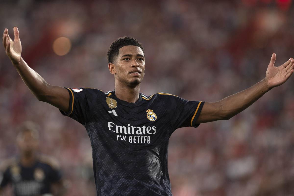 ¿Por qué Bellingham usa las medias rotas? El secreto que hay detrás de todo esto de la figura del Real Madrid