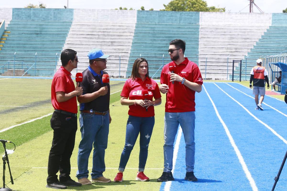 ¡Transmisión histórica! DIEZ y HCH afinan detalles para el Génesis vs Platense