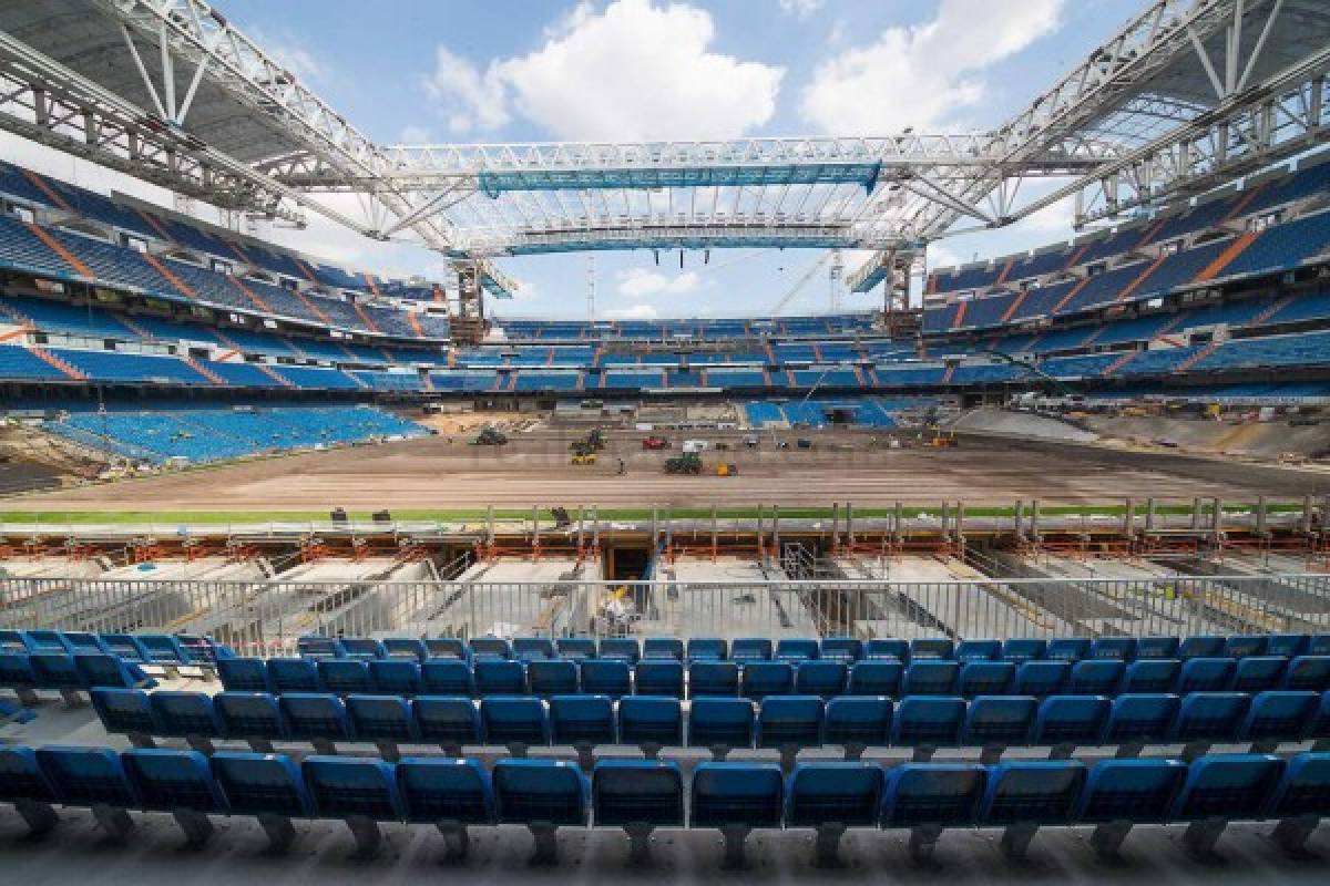 Asientos listos y ya tiene césped: Así luce el Santiago Bernabéu a seis días para la reapertura