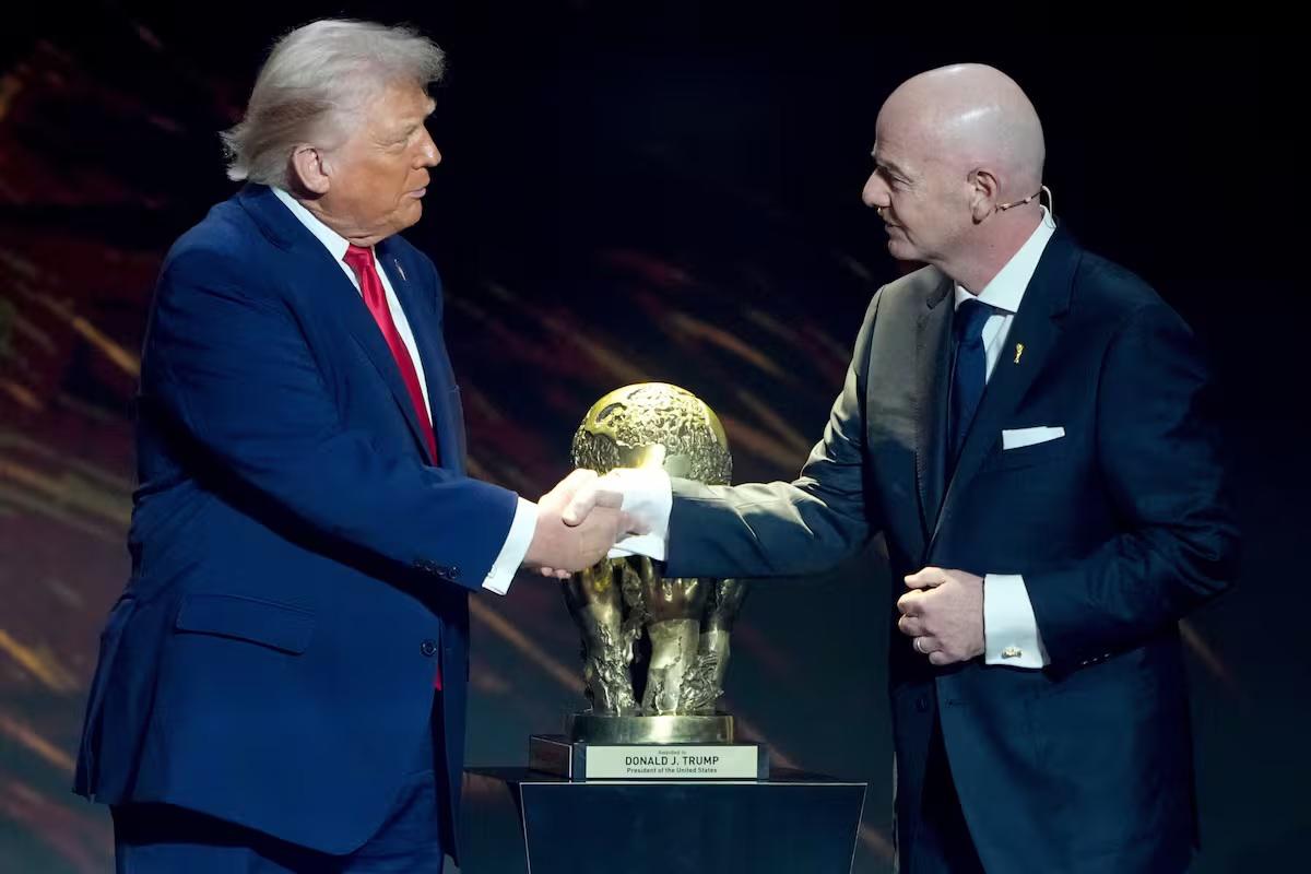 El acuerdo de Trump con FIFA que destapa el escándalo: salario adicional y la oficina 'fantasma'