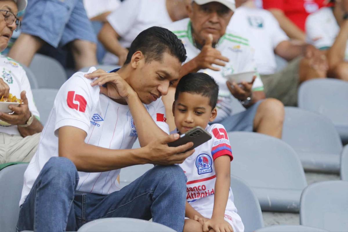 ¡Identificada el bombón en el Morazán! Y el pedido especial para Michaell Chirinos en el Platense vs Olimpia