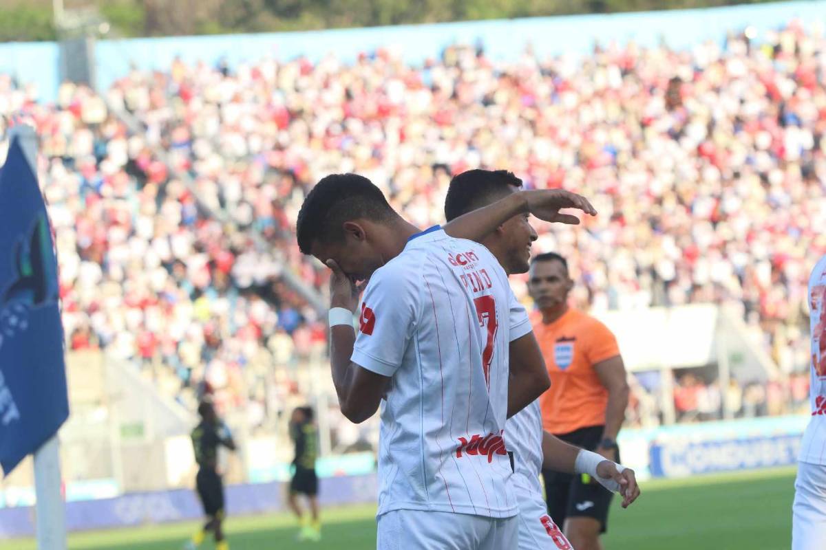 Lágrimas en Olimpia, frustración de Buba y un futbolista se despidió antes de la gran final contra Real España