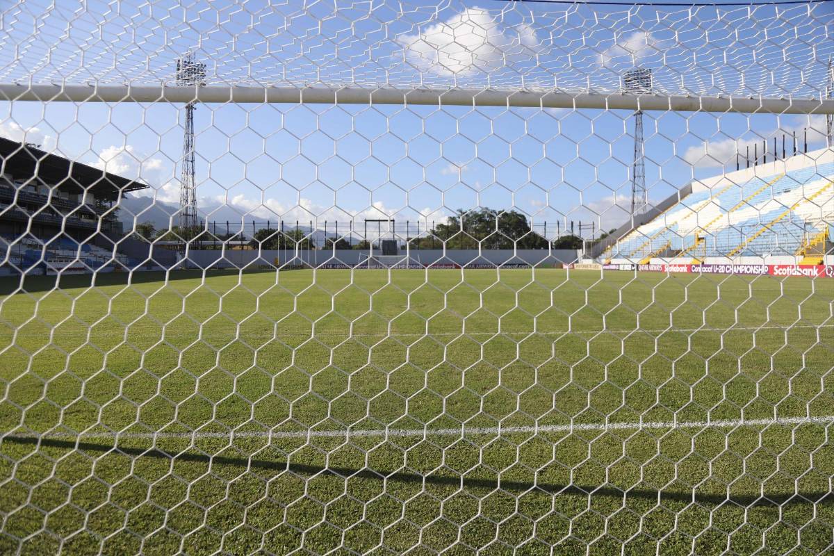 ¿Sigue dañado o en óptimas condiciones? Así luce el césped del estadio Morazán previo a los cuartos del Premundial Sub-20